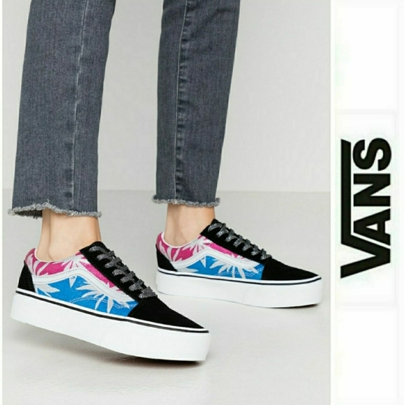 Vans Shoes - Old Skool Glitter Platform VANS